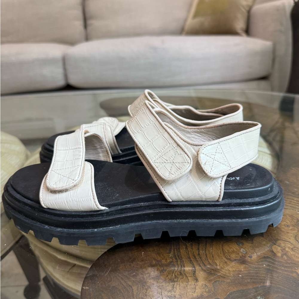 Other Stories Chunky Platform Velcro Sandals in Cream